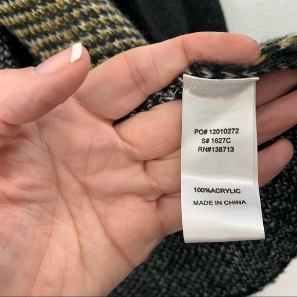 NWOT Doe and Rae Open Front Oversized Sweater Size Small - Picture 4 of 13